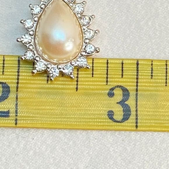 90s Monet Pearlesque Beaded Necklace Teardrop Pearlesque Rhinestone Trim Pendant - Picture 11 of 12